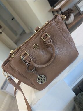 Tory Burch Robinson Double Zip Pebbled Leather Satchel in Camel